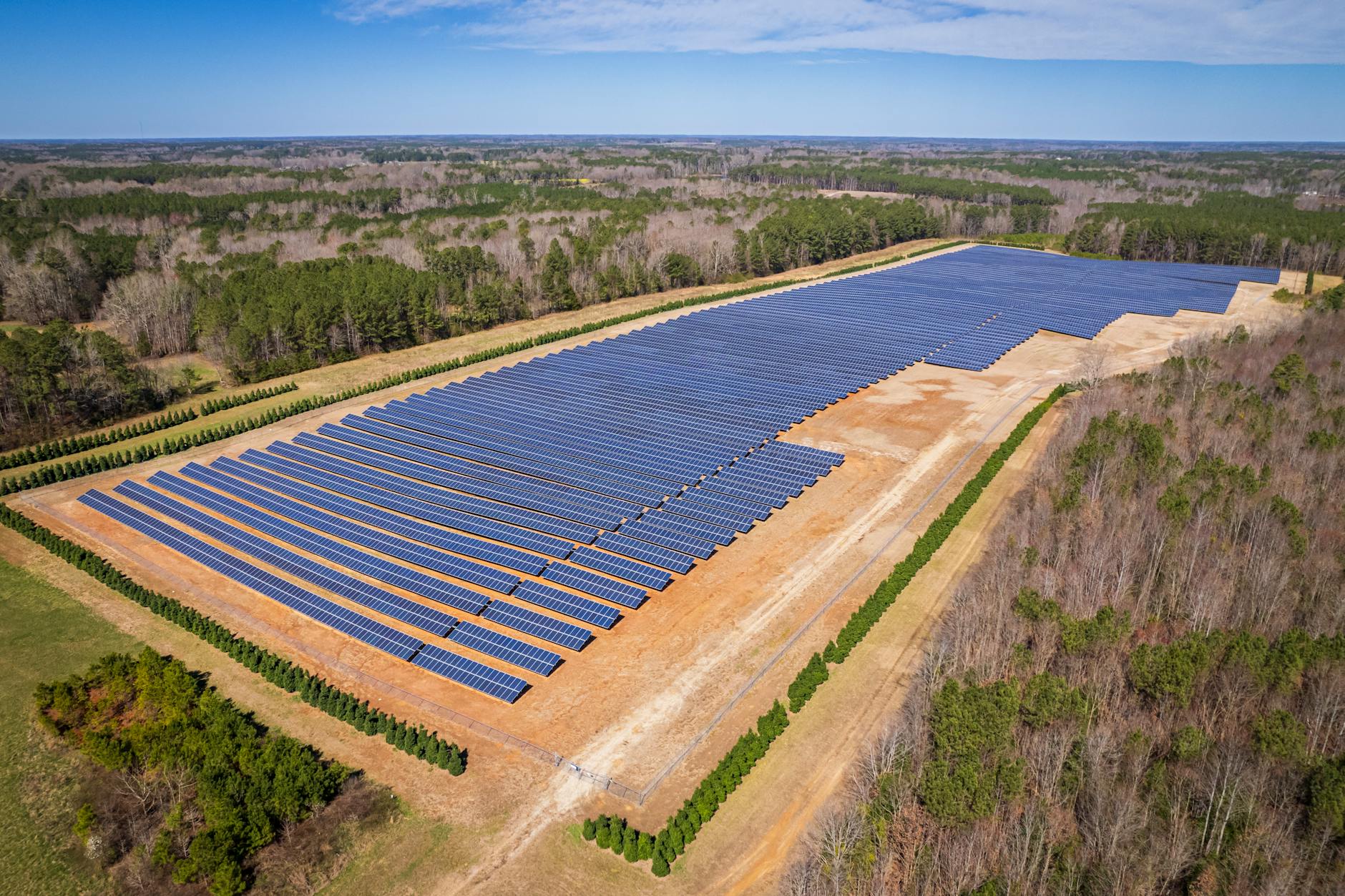 Meta’s Solar Initiative Boosts Business Efficiency