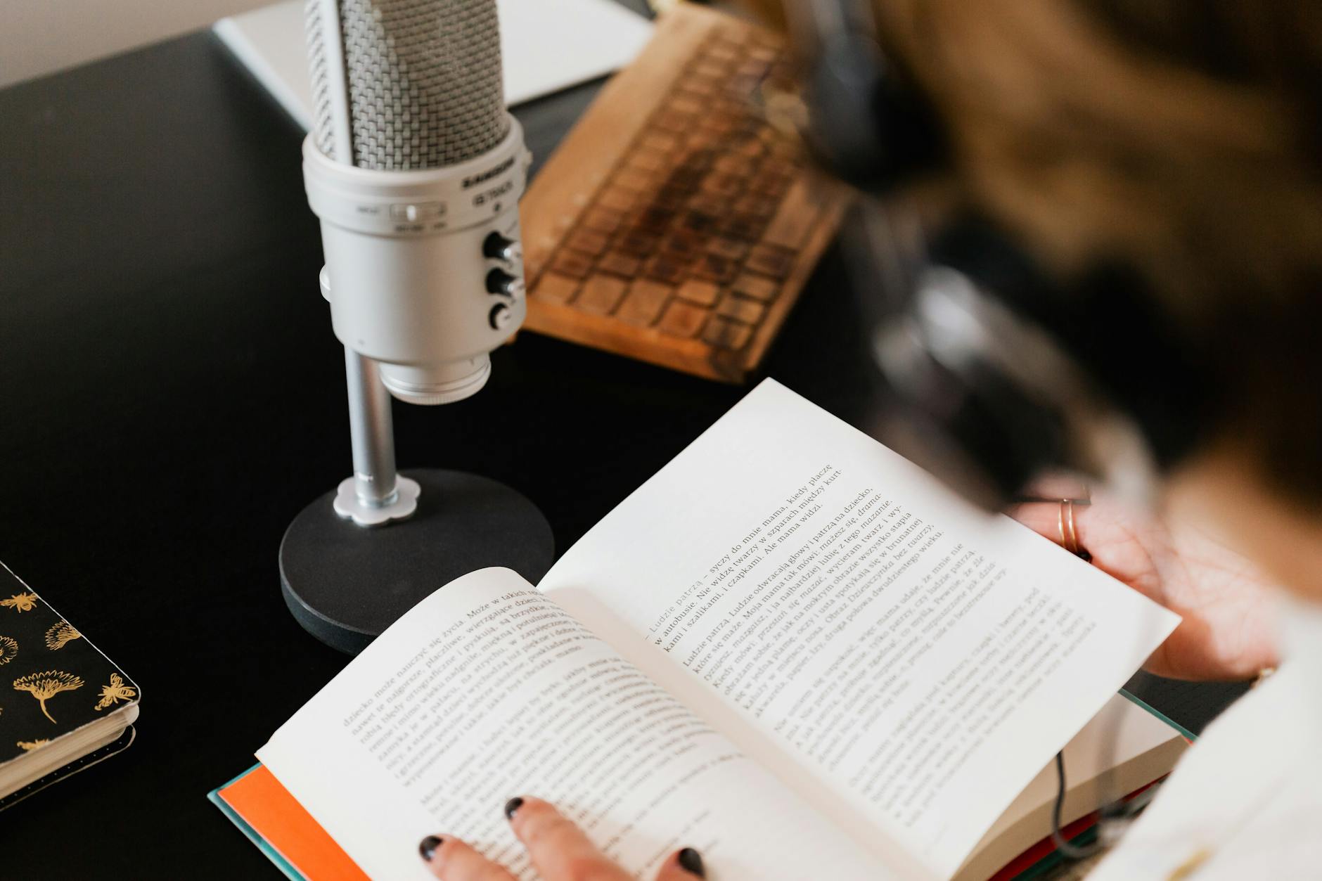 Unlock the Potential of AI in Audiobook Publishing